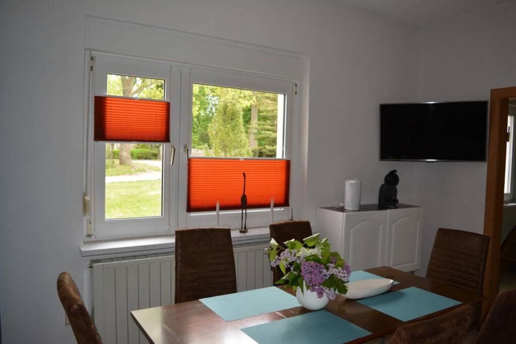 Ferienhaus Huethchen Eichhorst 外观 照片